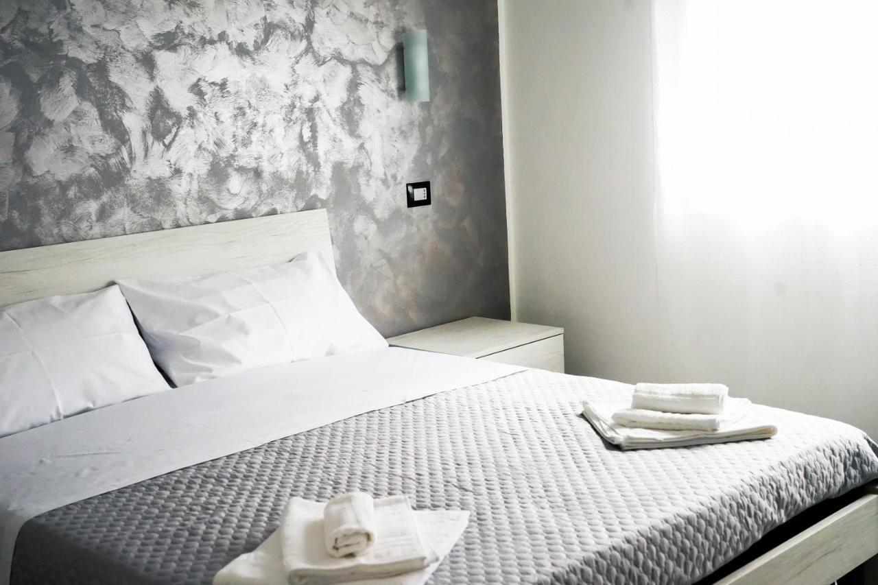 Bed and Breakfast La Residenza Di Adamo Syracuse Esterno foto