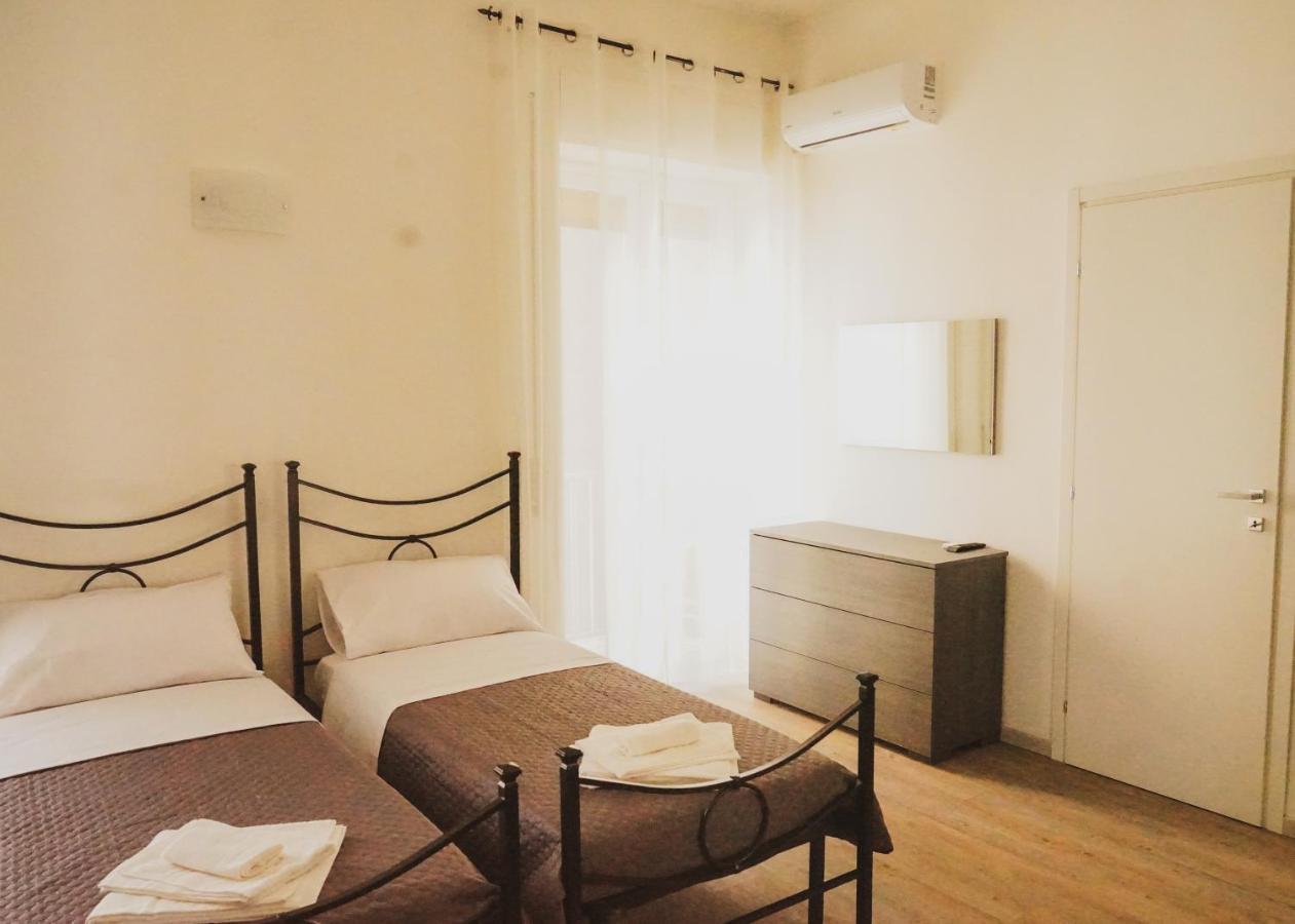 Bed and Breakfast La Residenza Di Adamo Syracuse Esterno foto